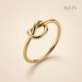 Minimalist Knot Ring Gold